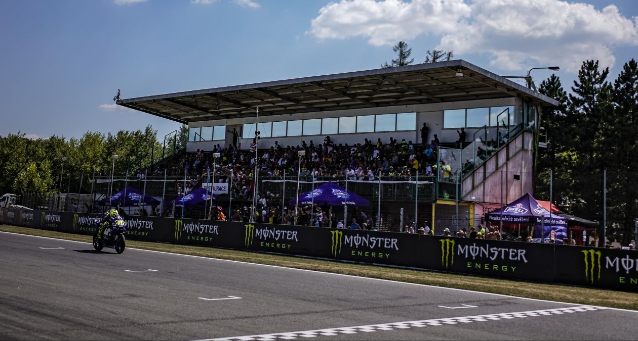 Kenapa Valentino Rossi Hanya Bisa Posisi- 7 di FP2 Brno ? 3 Valentino Rossi Brno 2018 2