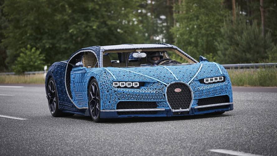Unik, Bugatti Chiron Ini Terbuat dari Lego 1 bugatti chiron lego technic 11