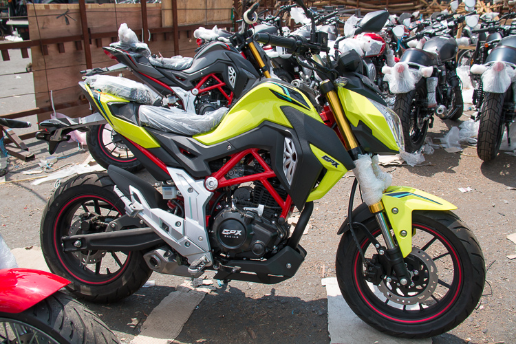 Penantang Yamaha Xabre Asal Thailand ini Dibanderol Lebih Murah 1 gpx racing vietnam