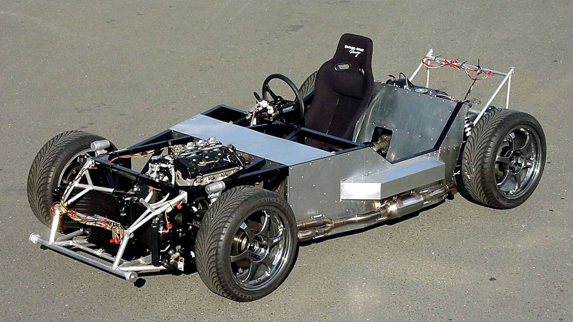Mobil Ini Menggunakan Mesin Sepeda Motor Suzuki Hayabusa 2 2002 suzuki hayabusa sport concept