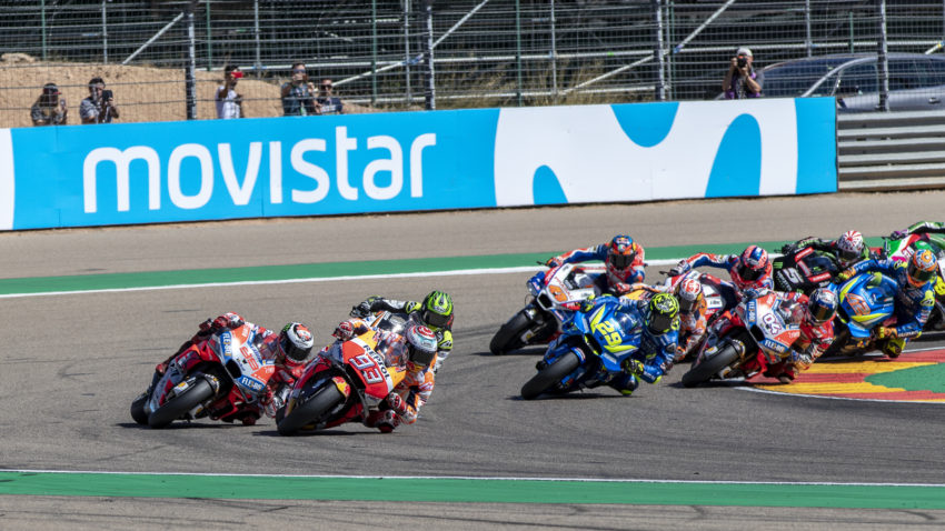 Detik Detik Marc Marquez Blokir Race Line Jorge Lorenzo 4