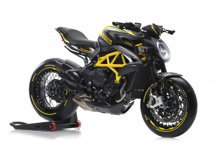 Sadisnya MV Agusta Dragster 800 RR Pirelli Edisi Terbatas ! 3 Sadisnya MV Agusta Dragster 800 RR Pirelli Edisi Terbatas 1