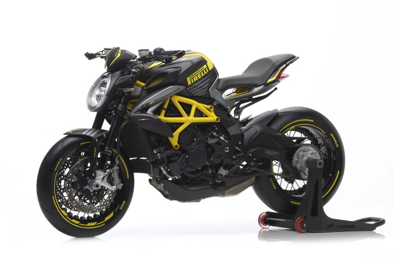 Sadisnya MV Agusta Dragster 800 RR Pirelli Edisi Terbatas ! 5 Sadisnya MV Agusta Dragster 800 RR Pirelli Edisi Terbatas 3