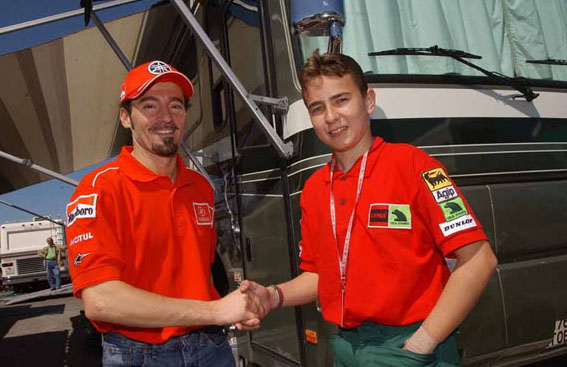 Jorge Lorenzo Max Biaggi 1