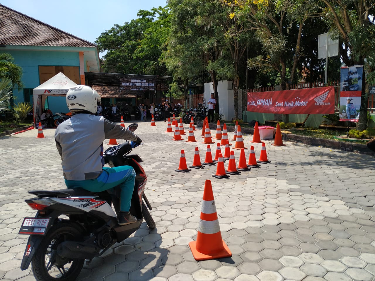 MPM Kampanyekan Safety Riding di Hari Sumpah Pemuda 2