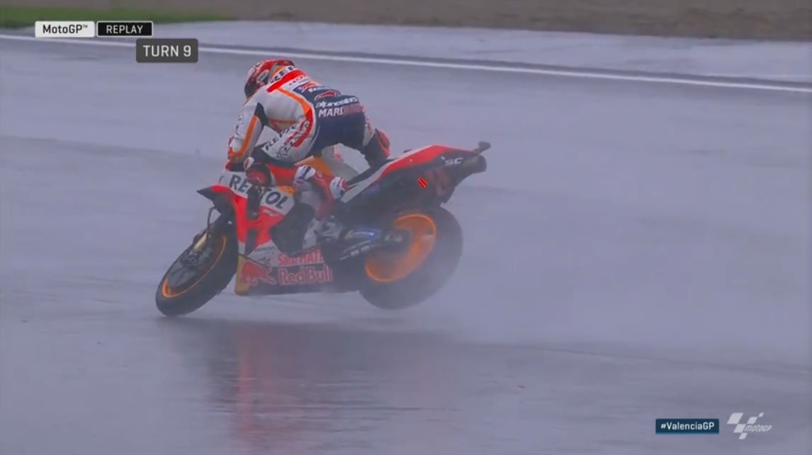 Inilah Kesalahan Terbesar Marc Marquez Musim Ini, Beruntung Sudah Juara Dunia ! 1 Inilah Kesalahan Terbesar Marc Marquez Musim Ini 1