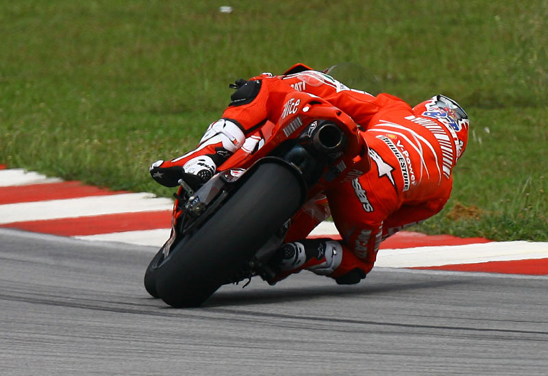 Aturan 'Aneh' MotoGP 2019 Motor Terbang dan Ngedrift, Apalagi Nih ? 2 stoner power slide