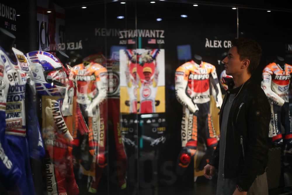 Penutupan Museum Jorge Lorenzo Masih Menjadi Misteri ! 1 Penutupan Museum Jorge Lorenzo Masih Menjadi Misteri 1