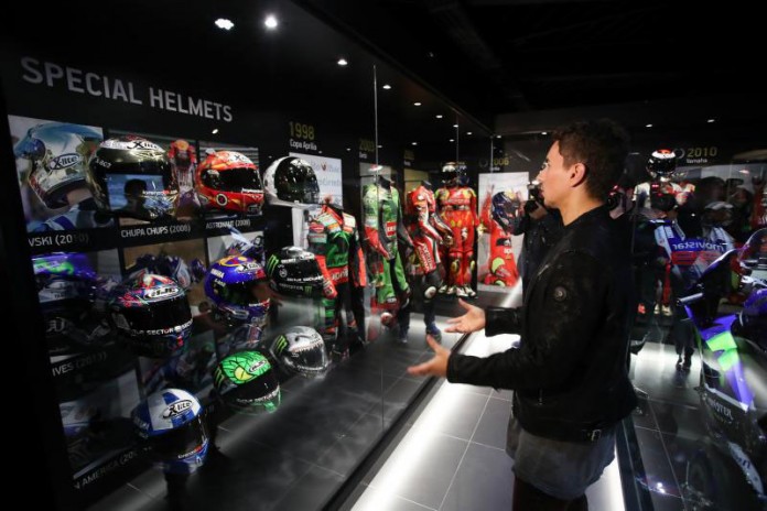 Penutupan Museum Jorge Lorenzo Masih Menjadi Misteri ! 2 Penutupan Museum Jorge Lorenzo Masih Menjadi Misteri 2