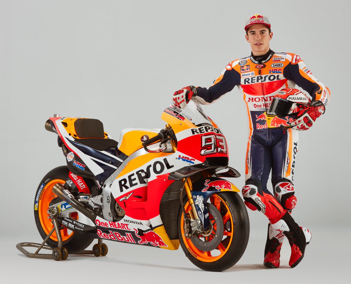 Akhirnya Foto 'Keluarga Repsol' Jorge Lorenzo Marc Marquez Nongol Juga ! 1 Marc Marquez Repsol Honda