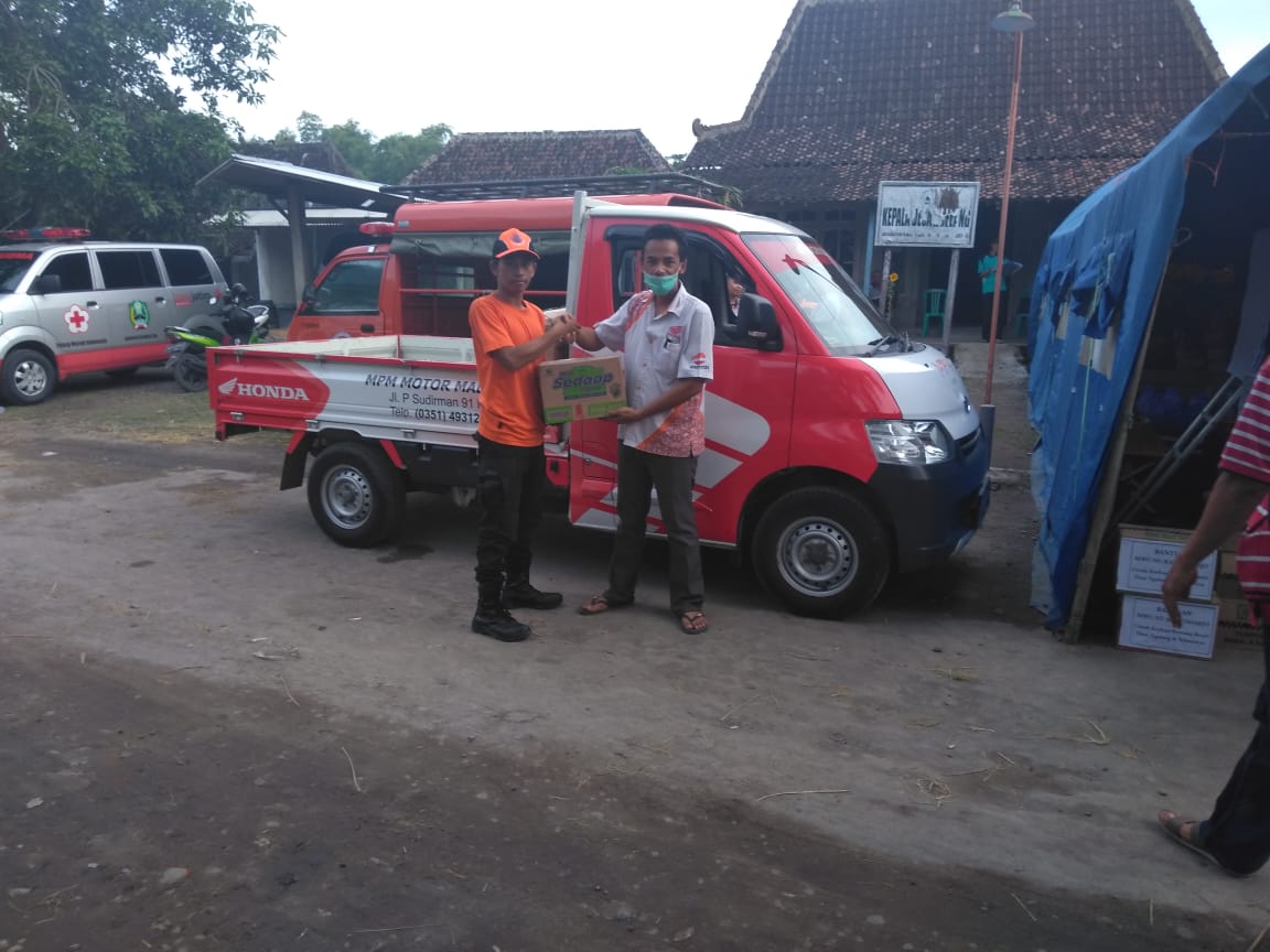 MPM Adakan Service Gratis dan Bakti Sosial Peduli Korban Banjir 1 0fb8243f 4fa8 4cbc 88ee 4bcbd790921b