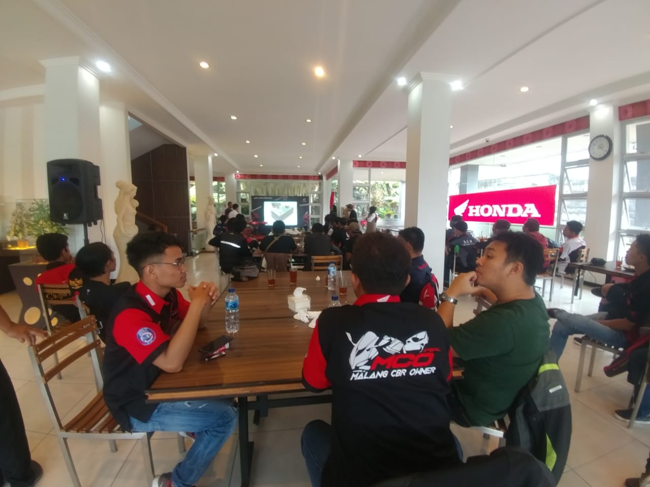 Gathering Ala Komunitas Honda CBR Malang 1 1f0e0afc add1 4856 9eaa fb32957256b1