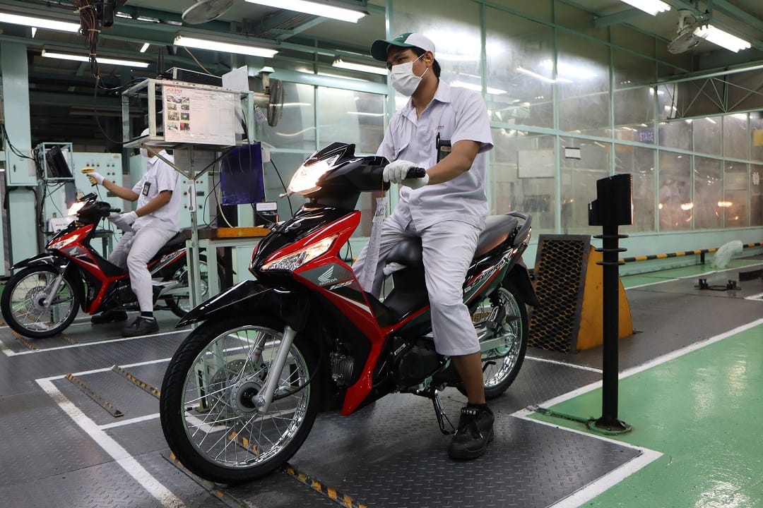 AHM Luncurkan Desain Stripe Baru Honda Supra X 125 FI 1 4bfd9bcb c041 452b b96e 1d0c8504fde8