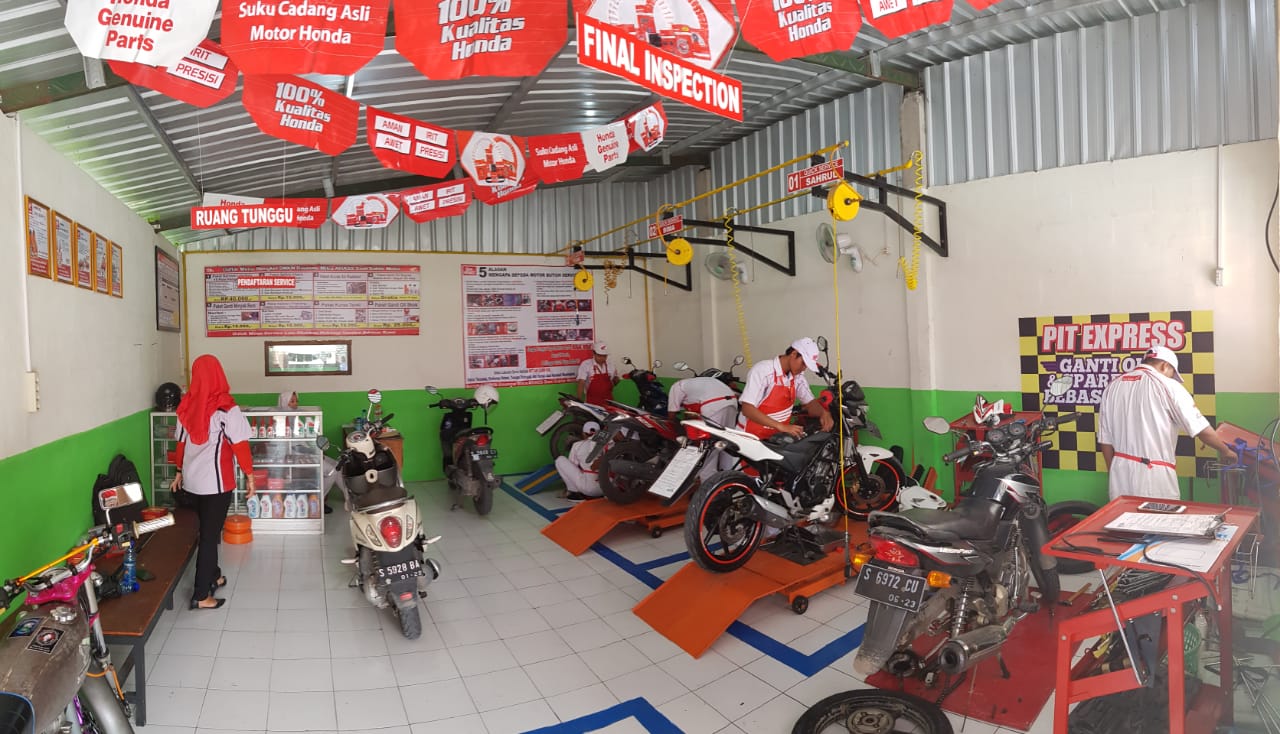 MPM Resmikan Bengkel Mitra AHASS di SMKN 1 Baureno Bojonegoro 1 3978fee0 264c 4ab6 a491 772f1128f4e2