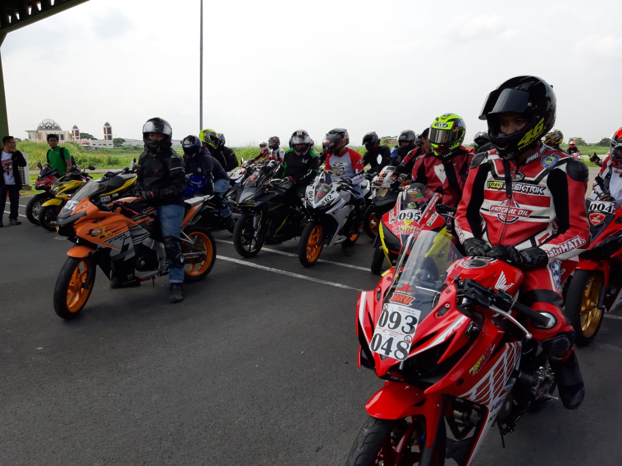 Cornering Day CBR Series Bentuk Apresiasi Pemilik Honda CBR Series 2