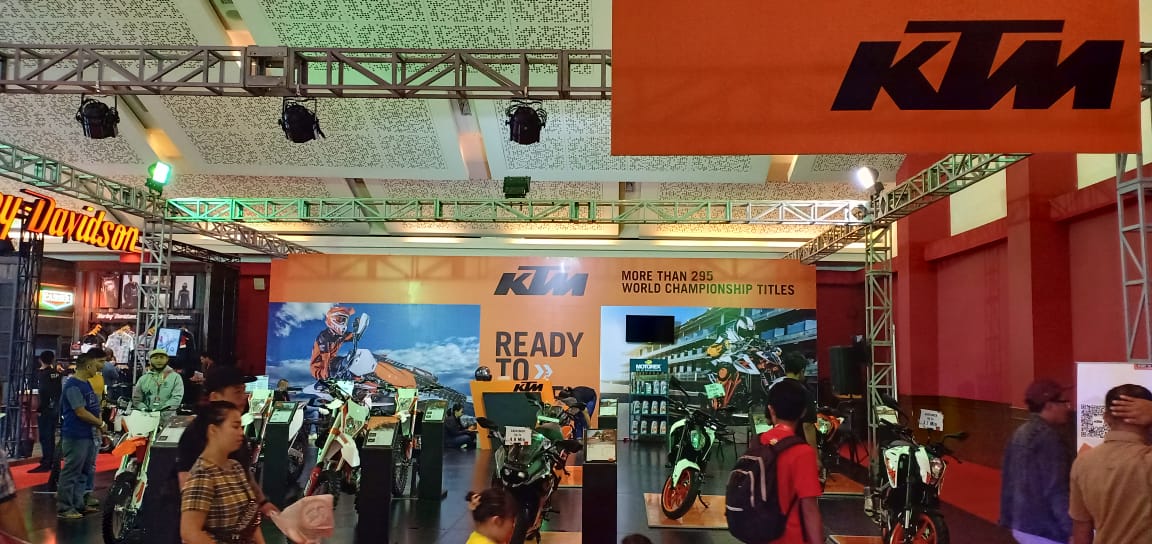 Unity KTM, Hadirkan All Varian dan Promo Menarik di IIMS 2019 1 KTM 1