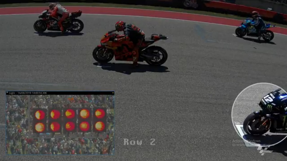 'Pencuri' Start Harus Dapat Hukuman, Maverick Vinales Legowo ! 1 Maverick Vinales Legowo Pencuri Start Harus Dapat Hukuman 1