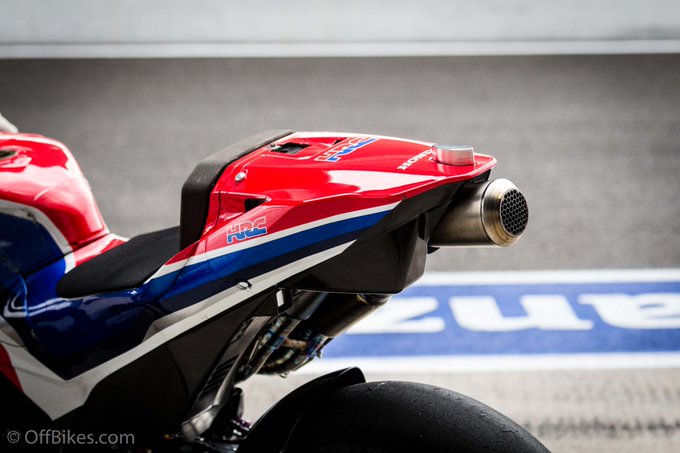 Honda RC213V Meniru Salad Box Ducati 1