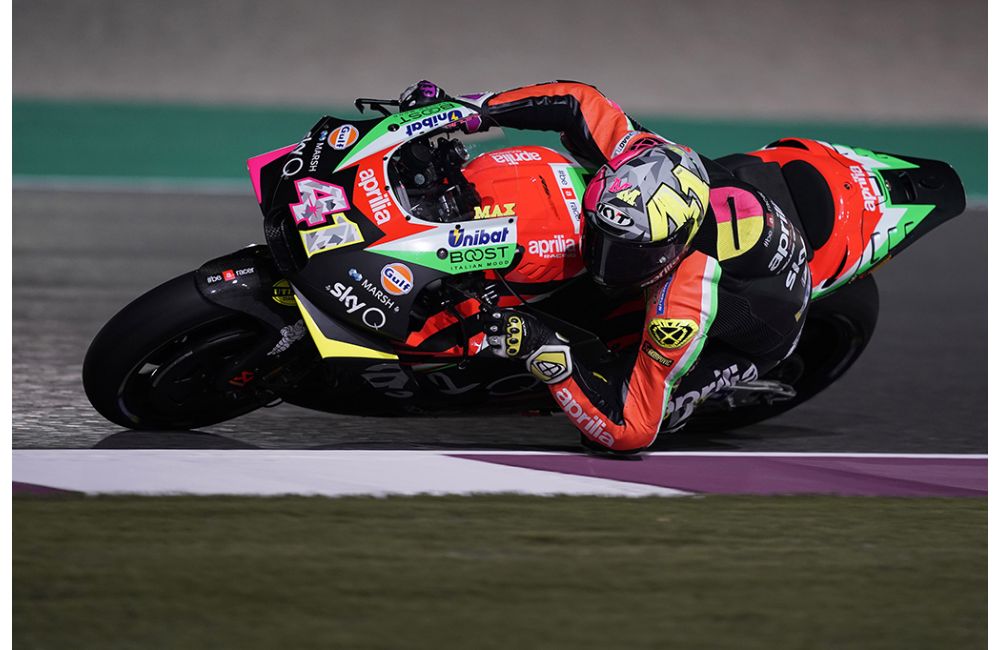 Lorenzo 'Ditolak' Yamaha, Diragukan Aleix Espargaro di Aprilia! 1 Lorenzo 'Ditolak' Yamaha, Diragukan Aleix Espargaro di Aprilia!