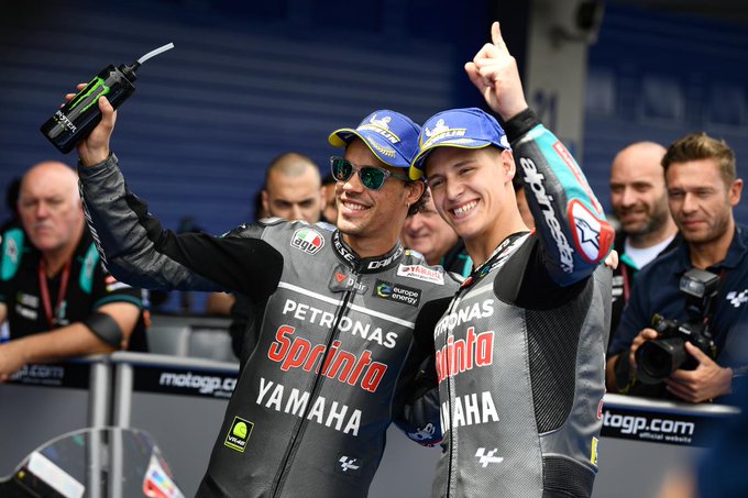 Bagai Meludah ke Langit, Melawan Marc Marquez dan Honda Justru Malu yang Didapat Yamaha ! 1 Untuk Pertama Kalinya Marquez Menjadi yang Tertua dari 3 Pembalap di Grid Depan