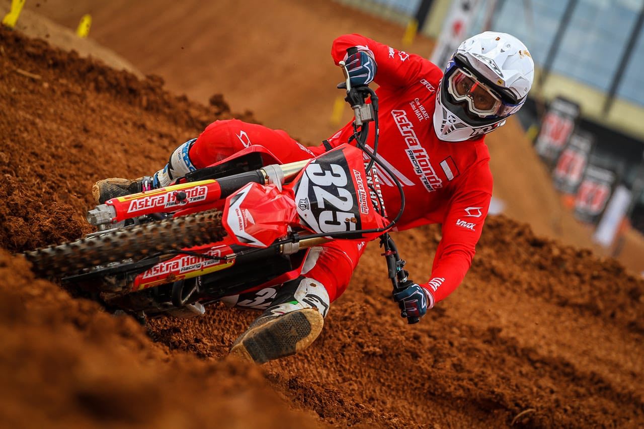 548141ae fe08 46d2 bd96 d2036c79395e