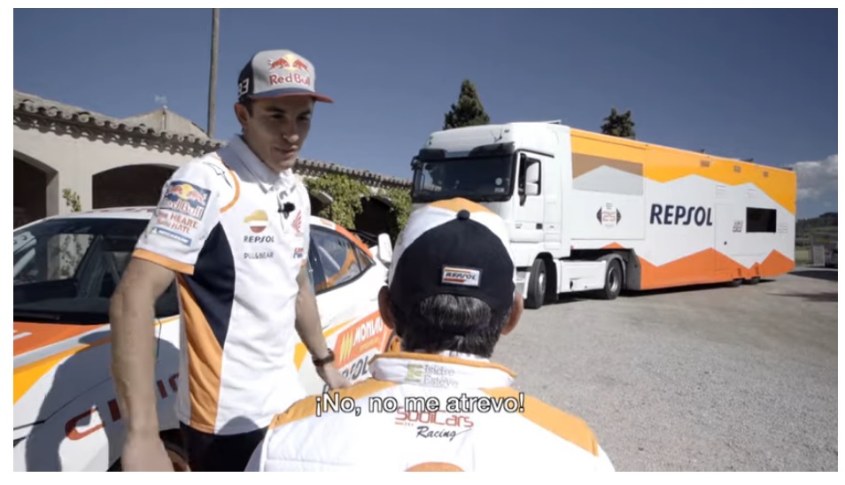 Marc Marquez ganti oli 2