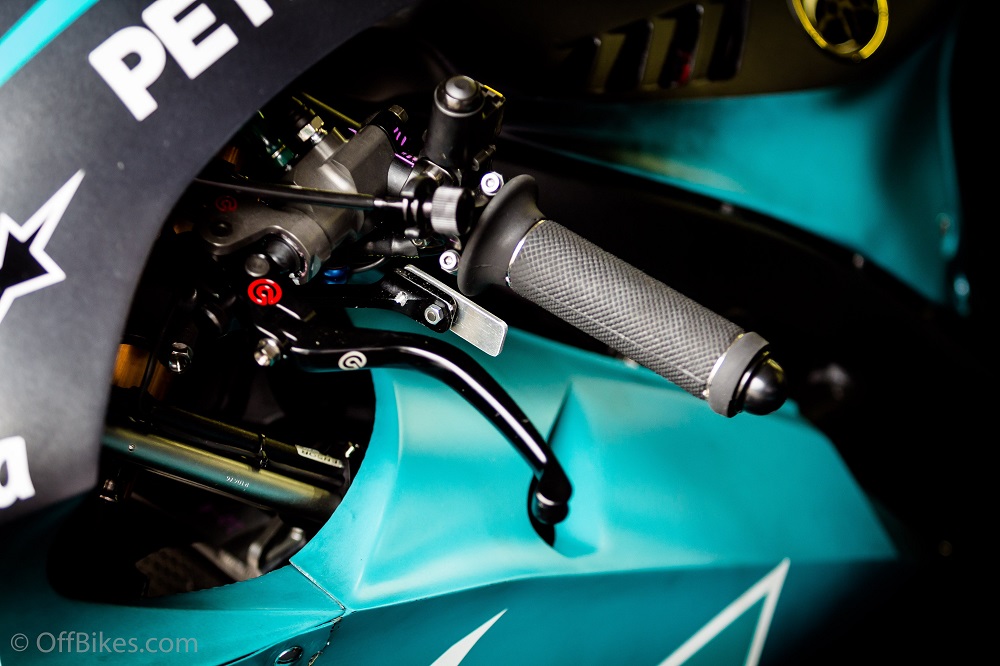 Galeri Foto Part Baru MotoGP 2019, Tuas Rem Yamaha dan Aprilia Kok Beda ? 5 Rem jempol petronas