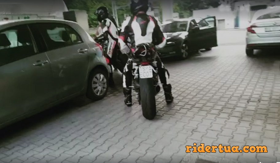 Spyshot, Ducati V4 Streetfighter Desain Akhir Knalpot Lebih Pendek dan Gemuk ! 2 Ducati V4 Streetfighter