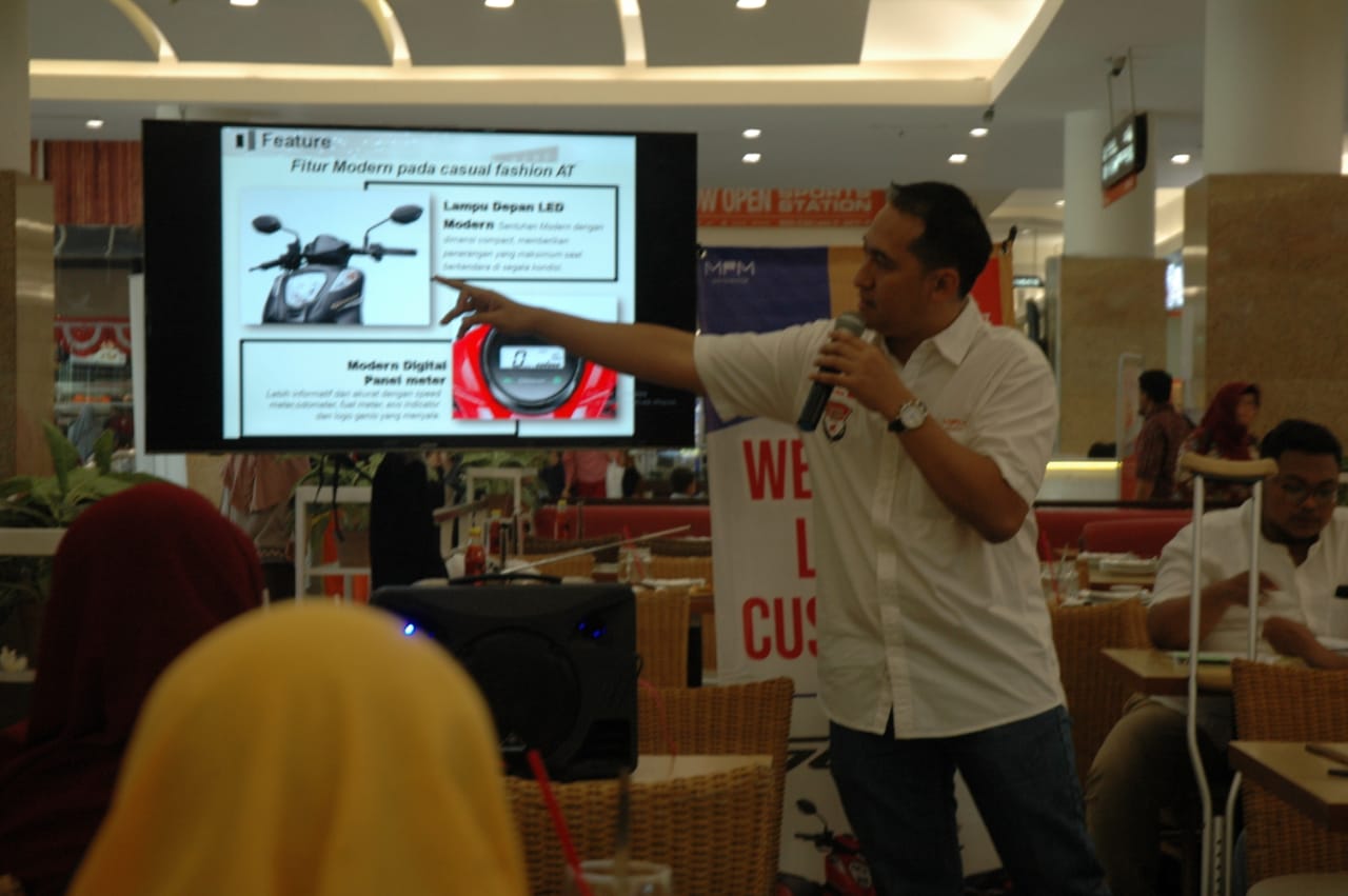 Launching Honda Genio dan Gathering Loyal Customer di Royal Plaza Surabaya ! 2 Genio Jawa Timur 1