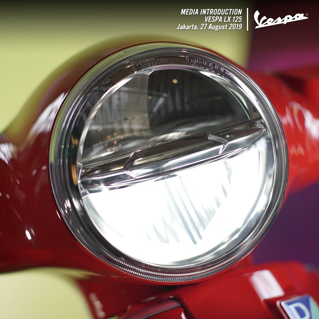 Piaggio Indonesia Rilis New Vespa LX 125 i-get : Spesifikasi Pilihan Warna dan Harga 3 New Vespa LX 125 i get 4