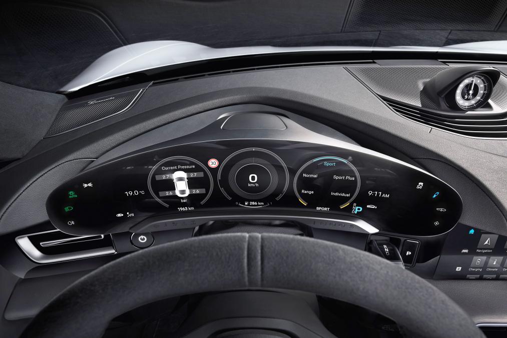 Porsche Taycan Interior 03 30