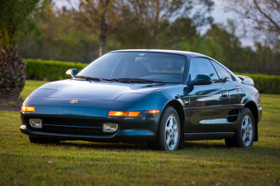 Toyota MR2