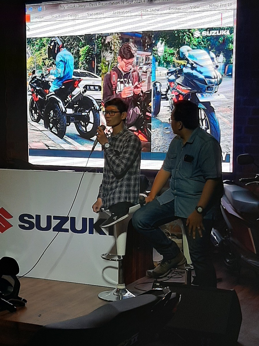 7daca3d1 4022 4b4c bee0 75b37dbfbf23