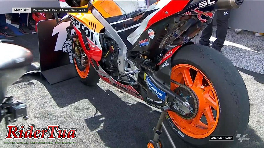 Lebih Hancur Mana? Penampakan Ban Yamaha Fabio dan Honda Marc Setelah Balapan ! 3 Hancur Penampakan Ban Yamaha dan Honda Setelah Balapan Misano 1