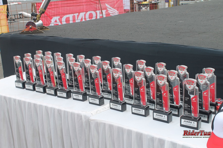 Satu Hati Raih Impian Bersama Honda di Honda Dream Cup (HDC) 2019 Seri Malang, Seru Rek ! 2 Honda Dream Cup HDC 2019 Seri Malang 1