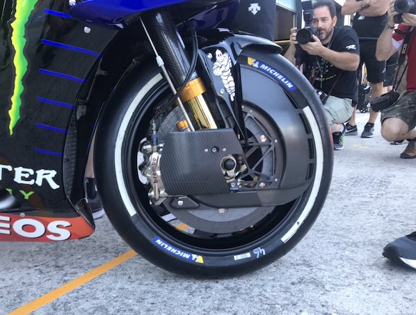 Valentino Rossi Front Wheel Kit