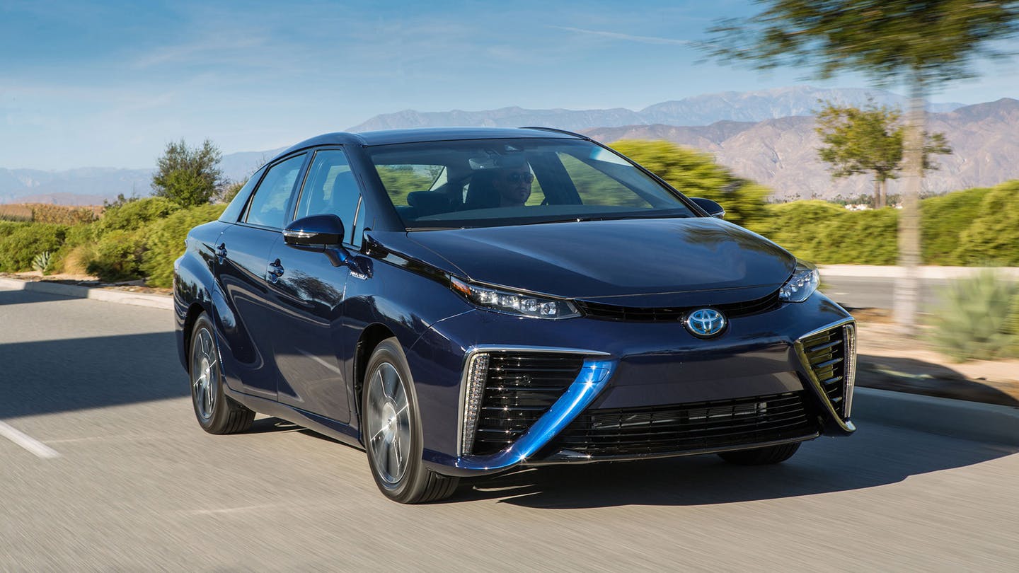 toyota mirai hydrogencar hero