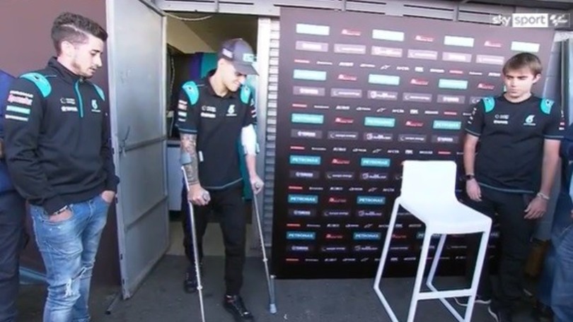 Kaki Quartararo Bengkak, Menghambat Performa di GP Australia? 1 Fabio Quartararo Crash