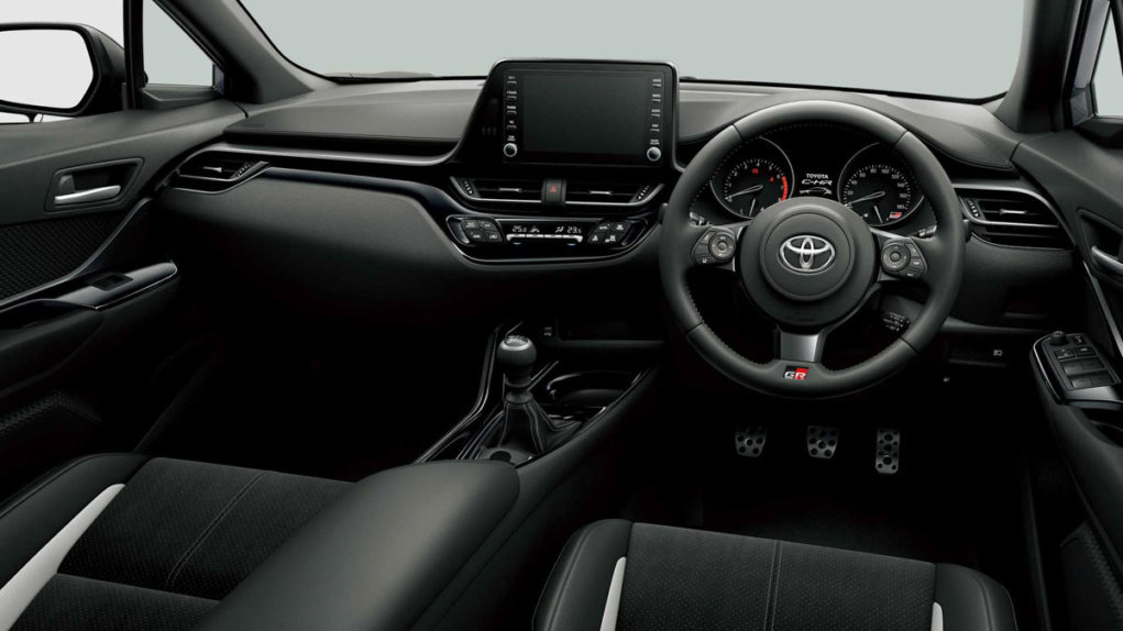 Toyota Luncurkan Versi GR Sport untuk C-HR 3 Toyota C HR GR Sport Interior
