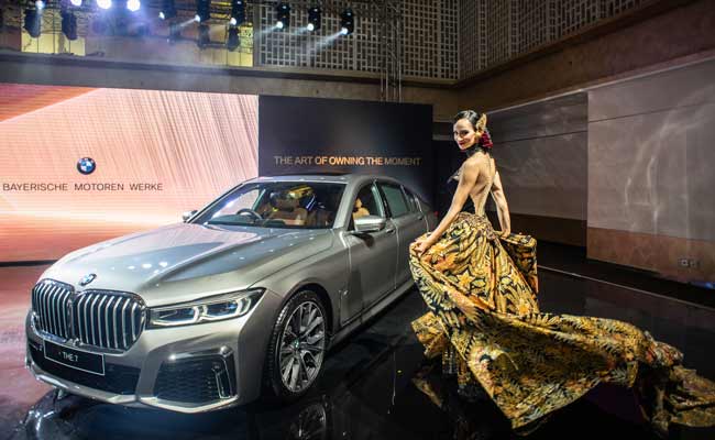 BMW Rilis Sedan Seri 7 di Indonesia 2 bmw