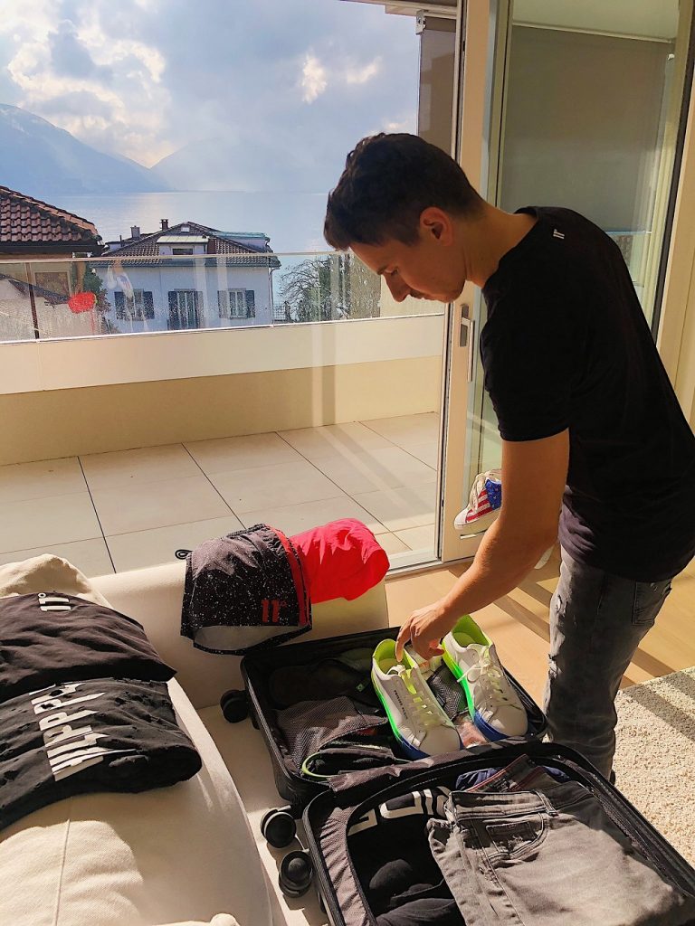 Jorge Lorenzo Siap Berkemas ke Bali... Santuy..! 2 Jorge Lorenzo ke Bali 1