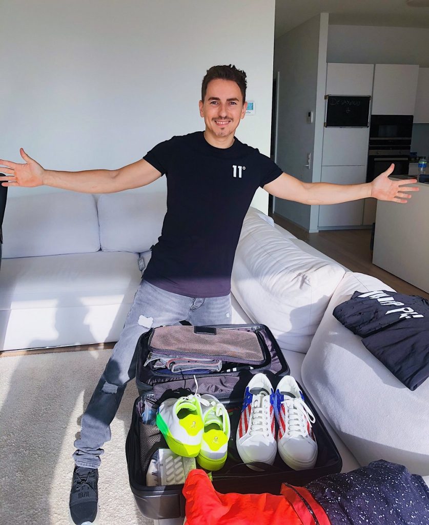 Jorge Lorenzo Siap Berkemas ke Bali... Santuy..! 3 Jorge Lorenzo ke Bali 2