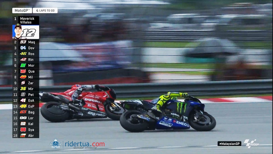 Rossi: Pembalap Muda Sekarang 'Ugal-ugalan' Tapi Bikin Balapan Menarik! 2 Rossi Dovizioso MotoGP Sepang 2019