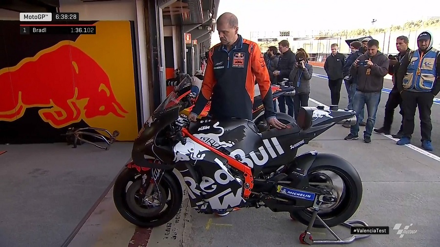 Zarco Menyesal Lihat Foto Ini? Ini Evolusi Sasis Baru KTM 2020 Lebih Kotak, Lebih Lincah? 4 Sasis KTM RC16 2020 2