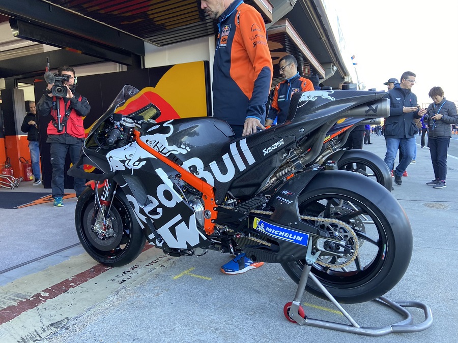 Zarco Menyesal Lihat Foto Ini? Ini Evolusi Sasis Baru KTM 2020 Lebih Kotak, Lebih Lincah? 5 Sasis KTM RC16 2020