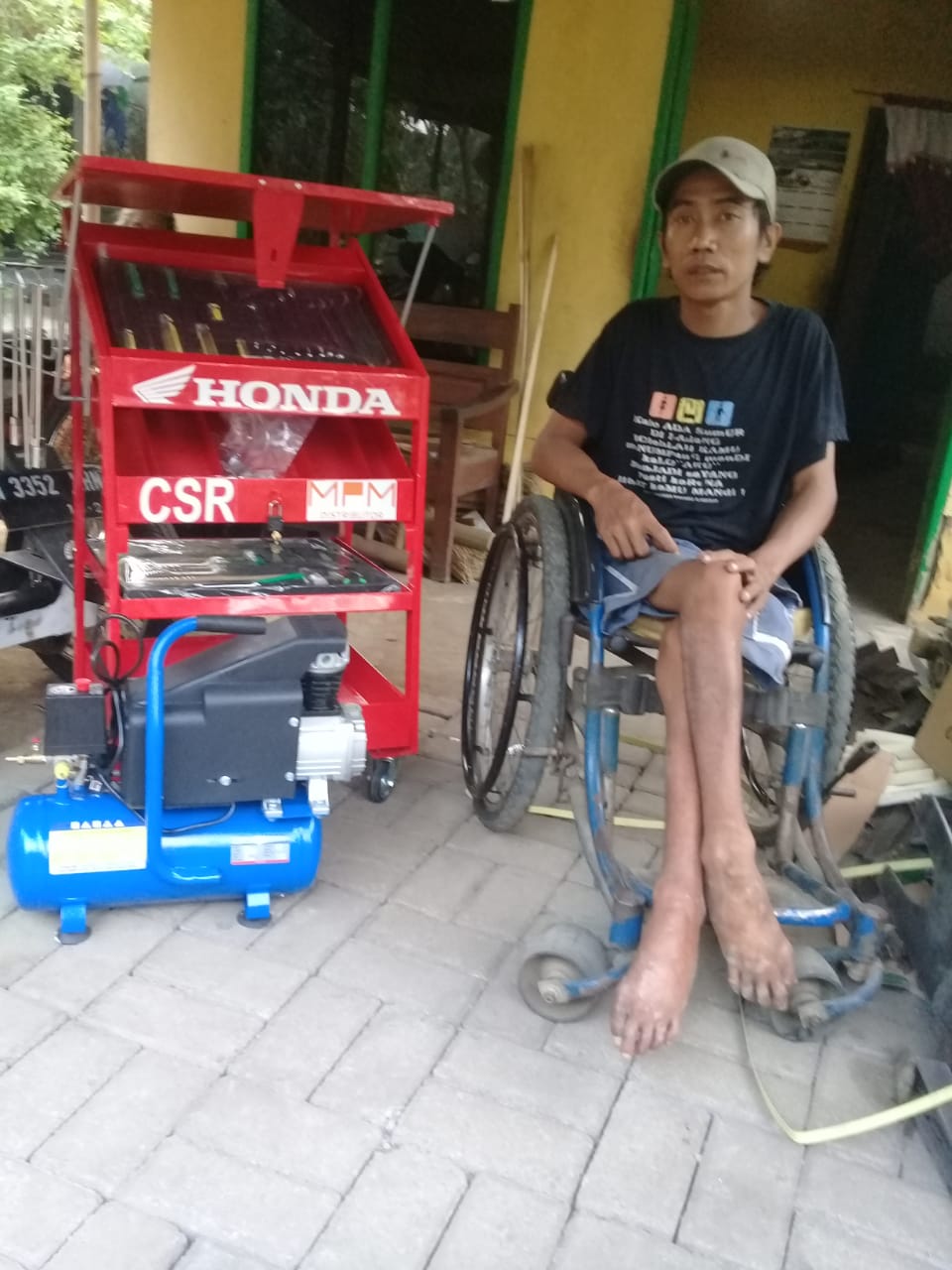 e699639c 6952 46a4 8d81 2afbe0052b12