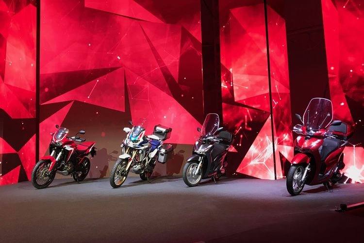 Honda Meluncurkan 5 Motor Sekaligus Sebelum EICMA Milan 2019 1 lima motor baru honda 2020 milan