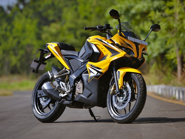 Bajaj Pulsar RS200