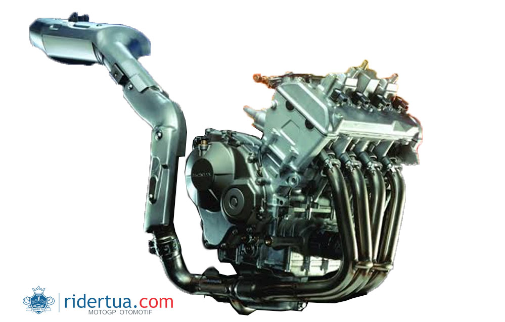 Beda Hukuman Bagi Penyiksa Mesin Triumph dan Honda CBR di Moto2 2 Engine CBR600RR