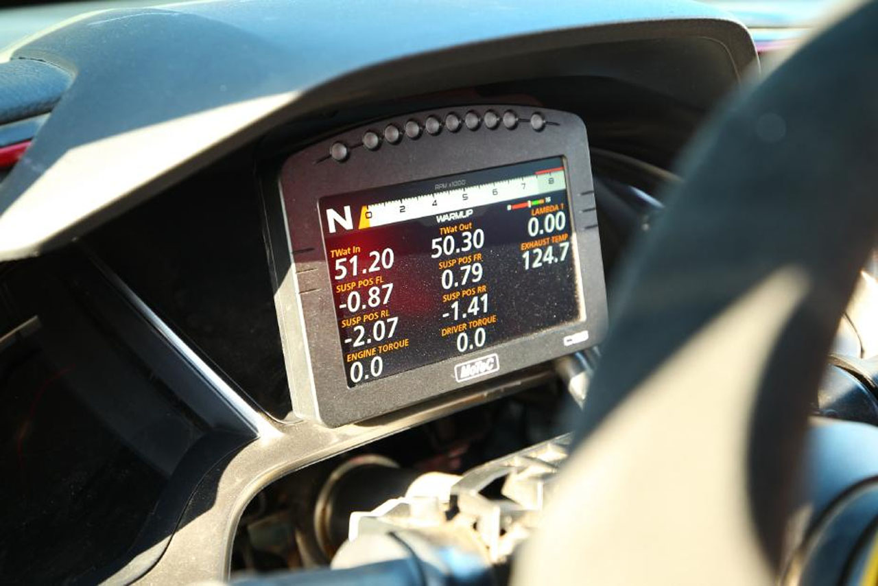 Honda Mulai Jual Civic Type R 'Racer', Tapi... 3 Honda civic type r tc racer 005